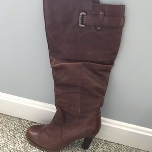 Guess tall brown boots
